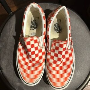 Vans casual shoes. Red checkerboard 3D design size 7. Great condition